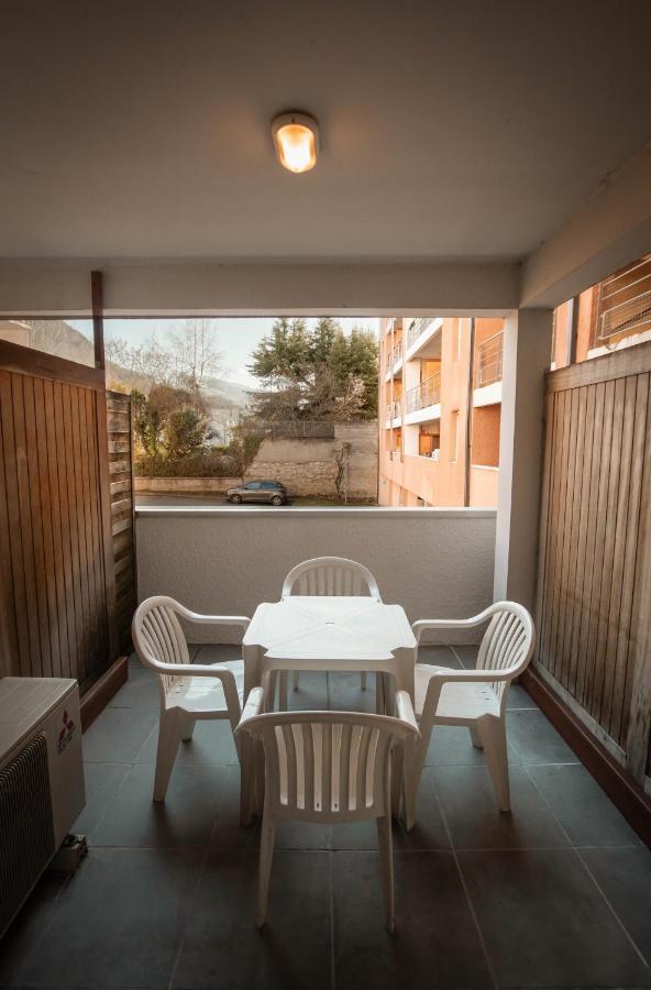 Le Petit Pyreneen - Centre; Terrasse; Parking Lourdes Buitenkant foto
